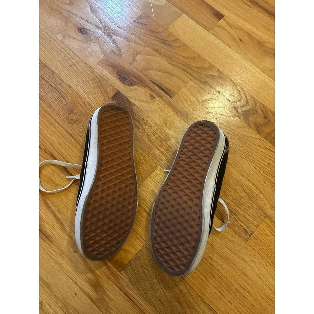 Vans: Love is Love Pride Collection Shoes - Worn once - Black - Youth 4.5